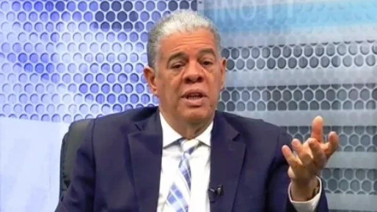 Amarante Baret critica resultados de PISA 2025 y llama a responsabilidad compartida