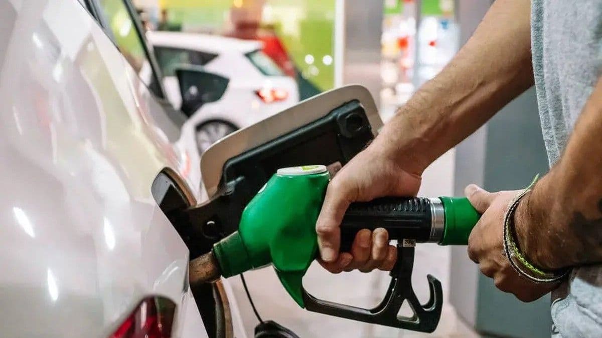 Precios de combustibles se mantienen estables esta semana