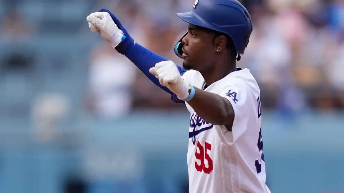 Josué De Paula es nombrado MVP de la Texas League en AA