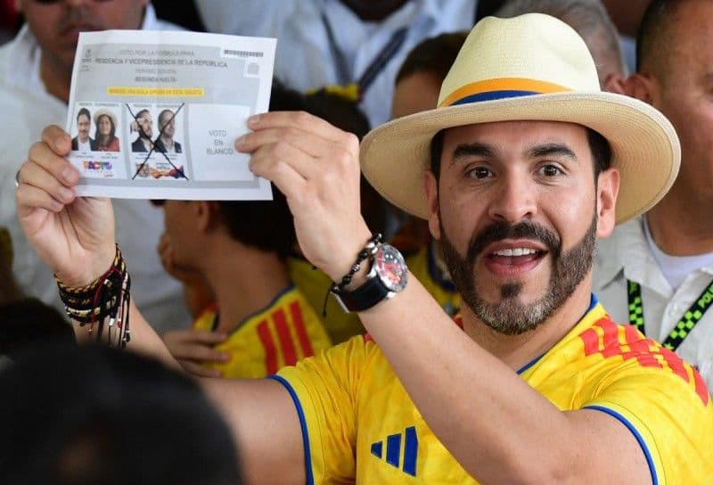 Abelardo de la Espriella lidera elecciones presidenciales en Colombia