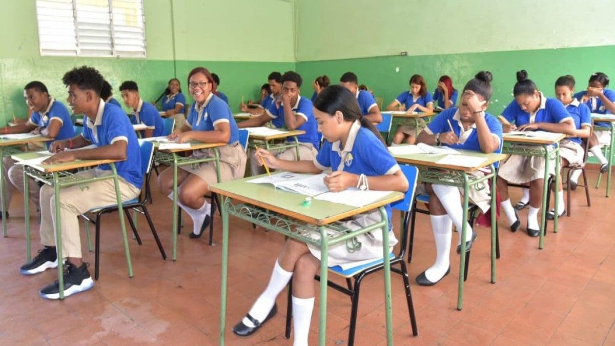 Desafíos en la recuperación de la matrícula escolar secundaria tras la pandemia