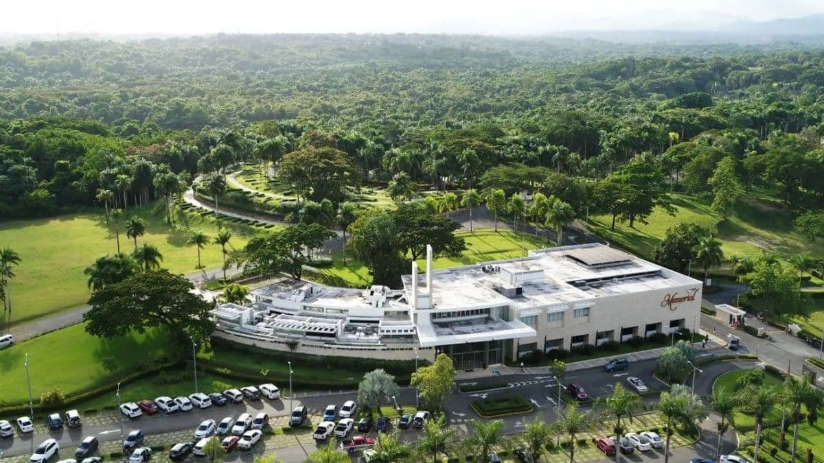 Jardín Memorial honra a los fieles difuntos y expande su presencia en Santo Domingo Este
