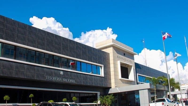 Tesorería Nacional digitaliza servicios de certificación del INAVI