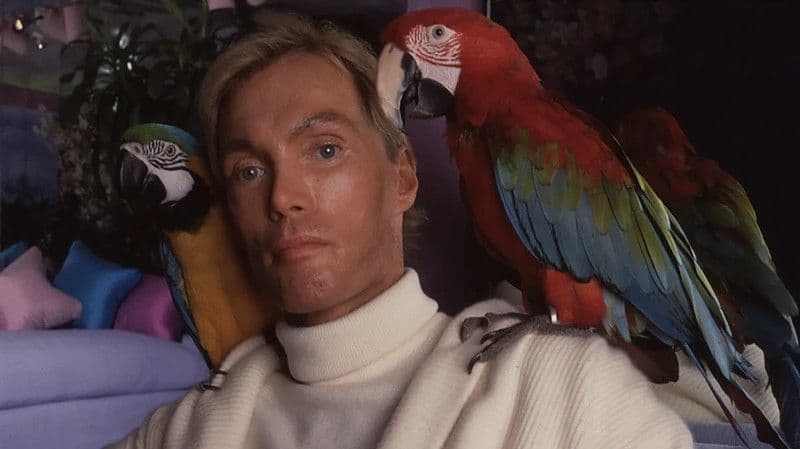 La secta apocalíptica que atrapó a jóvenes modelos en los años 80