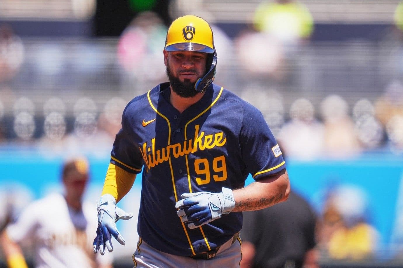 Gary Sánchez destaca con jonrón y doble en victoria de los Padres