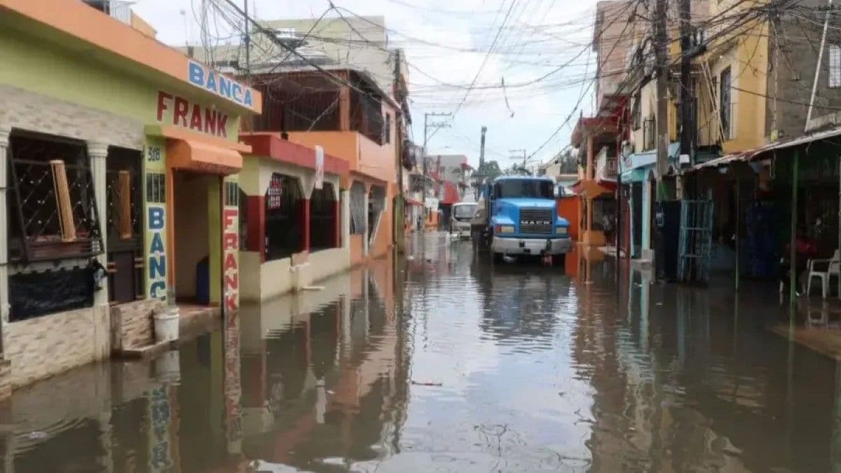 Lluvias causan estragos en República Dominicana: 534 viviendas afectadas y 32 comunidades incomunicadas