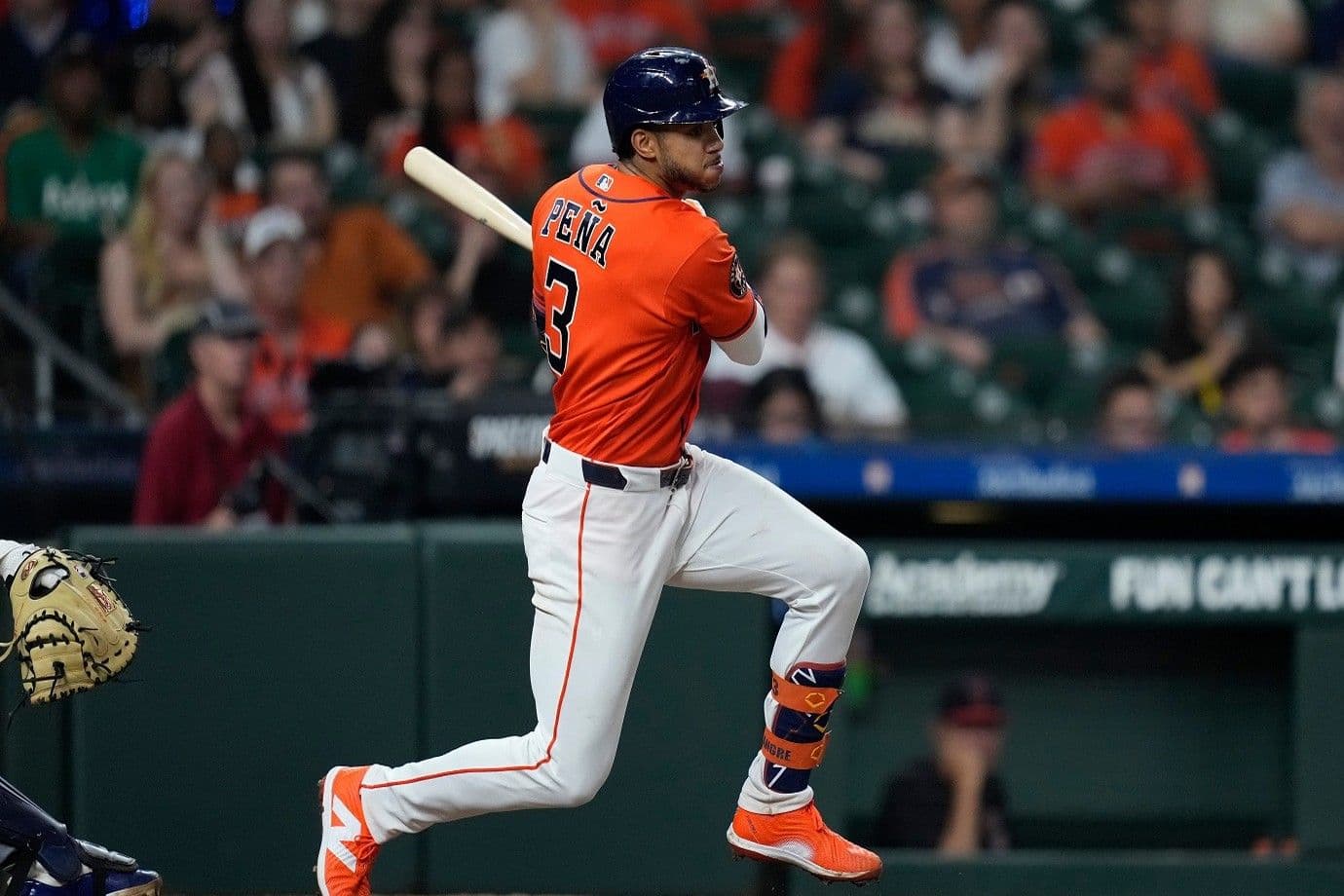 Jeremy Peña en la mira de los Yankees para un posible traspaso