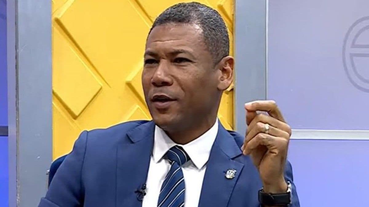 Fuerza del Pueblo critica gestión educativa del Gobierno del PRM