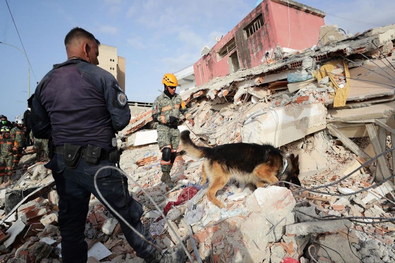 Venezuela militariza zona de desastre tras terremotos