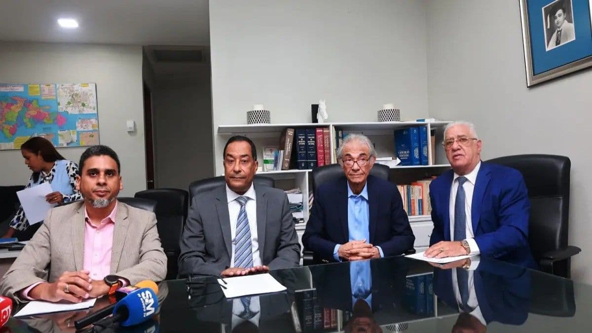 Clínicas privadas alertan sobre deuda de ARS APS y riesgo para afiliados