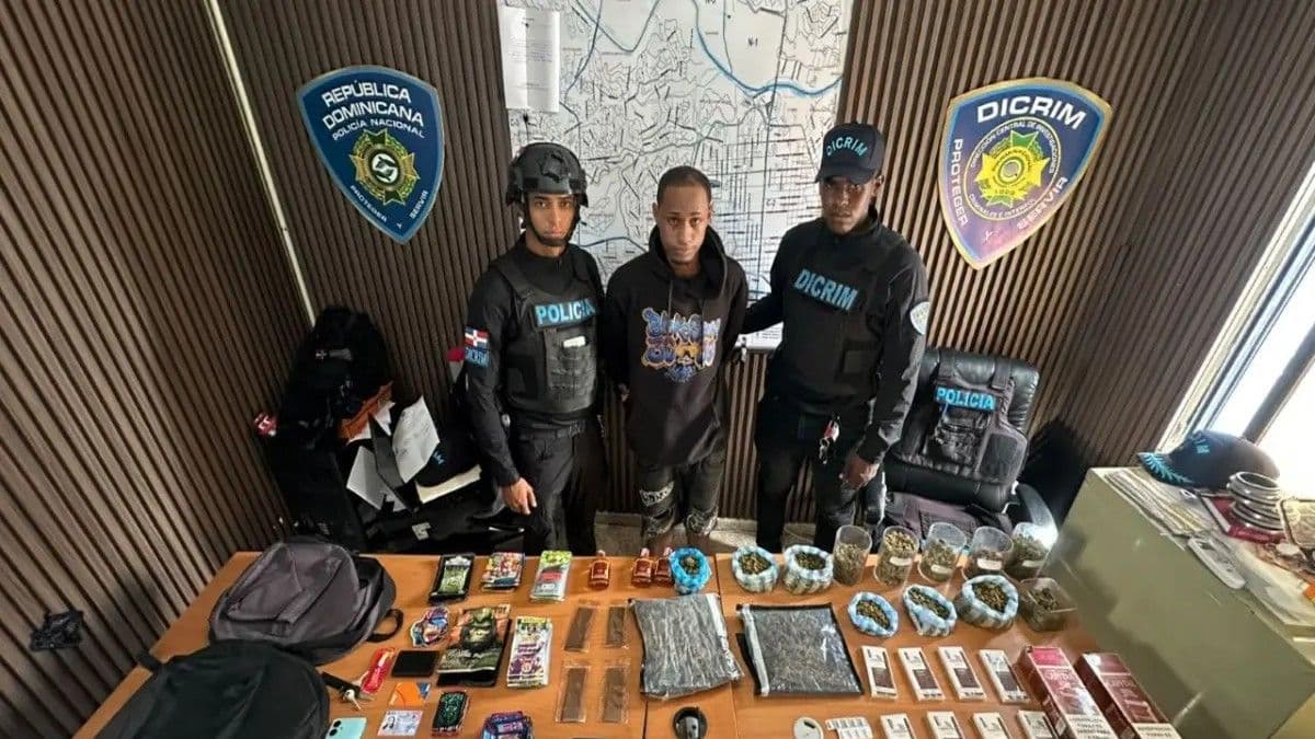 Detienen a hombre con presuntas drogas en Cristo Rey