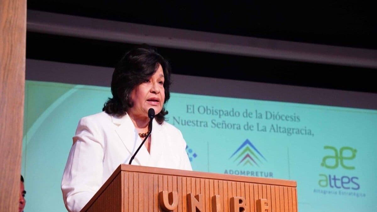 La Altagracia enfrenta brechas en salud y servicios pese a crecimiento económico