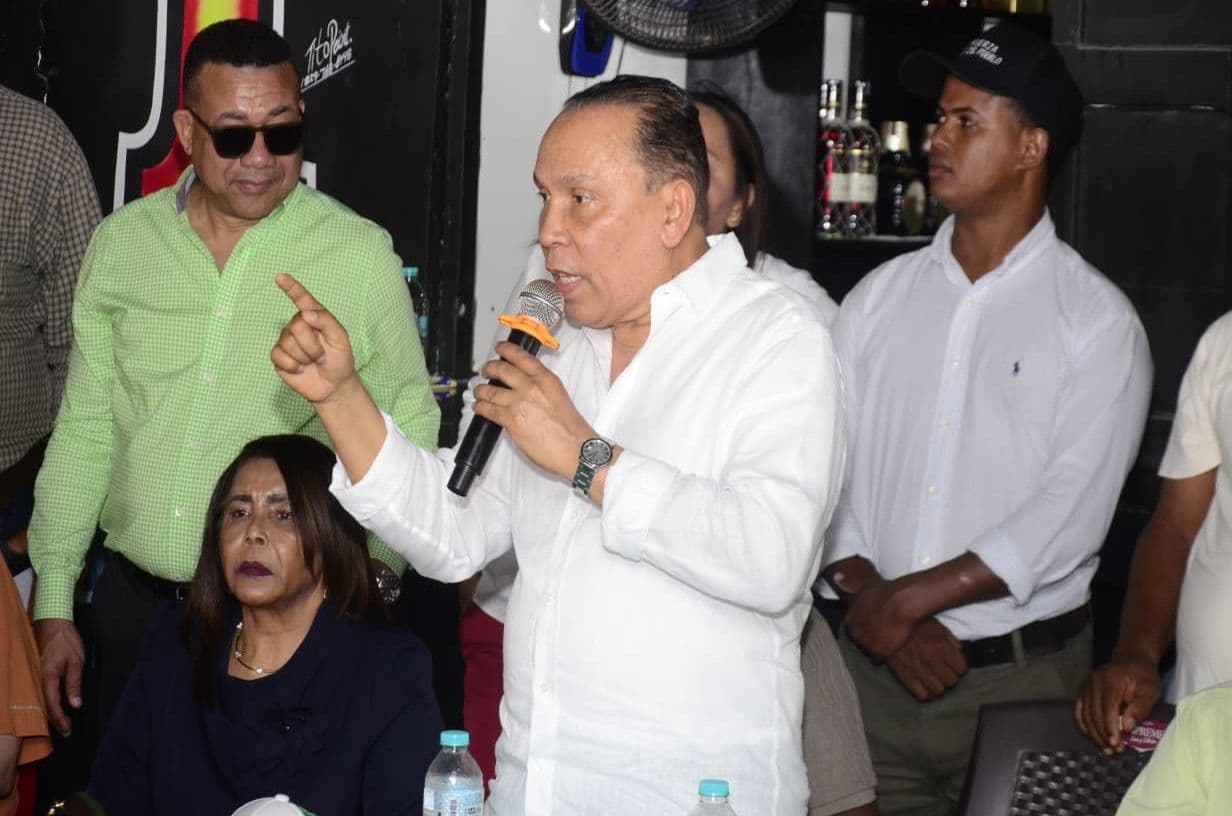 Radhamés Jiménez critica al gobierno por falta de apoyo a la juventud