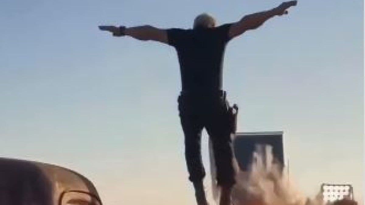 Sylvester Stallone sorprende al realizar escenas de riesgo sin doble