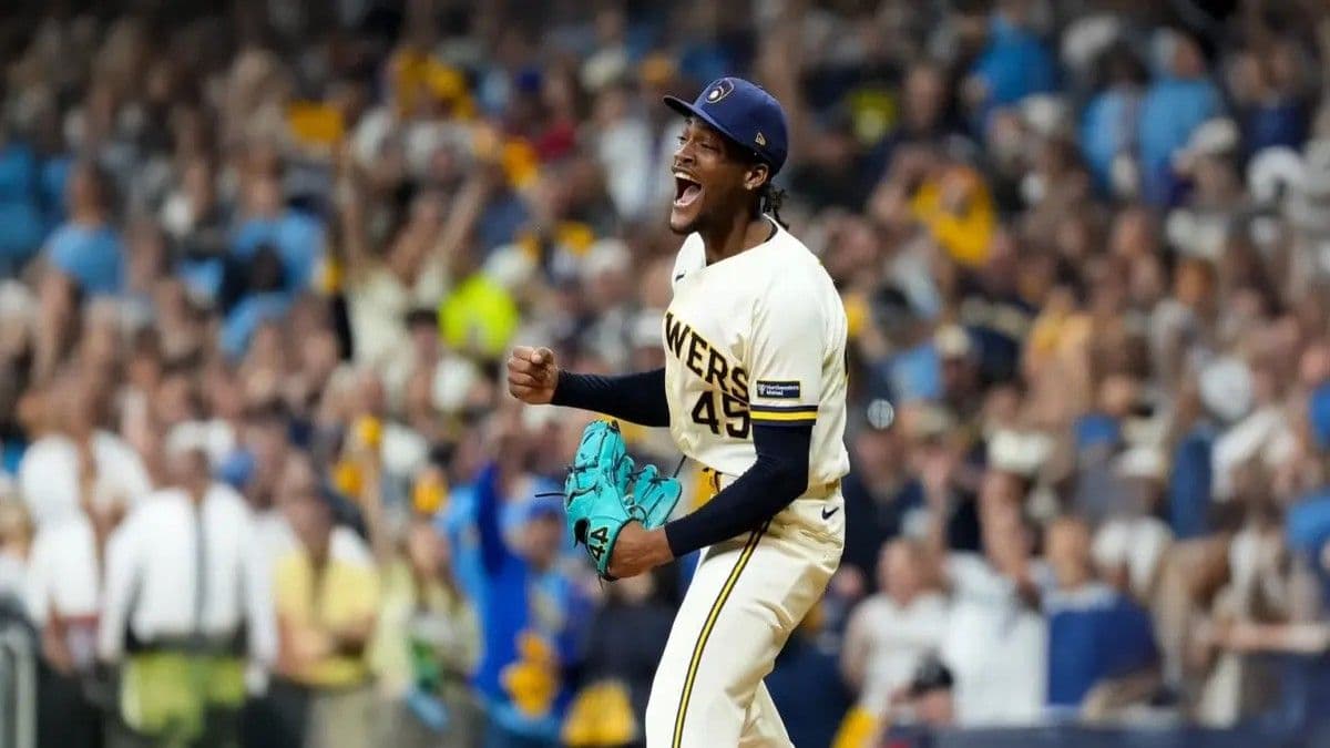 Abner Uribe, clave en el triunfo de los Milwaukee Brewers en la Serie Mundial 2026