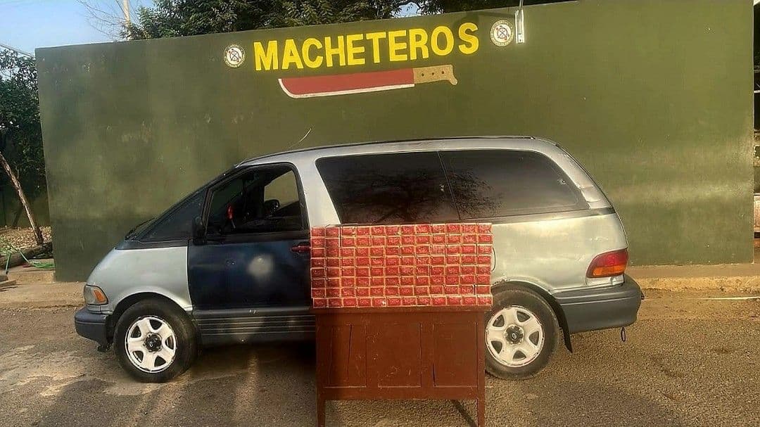 Ejército incauta contrabando de cigarrillos en Mao