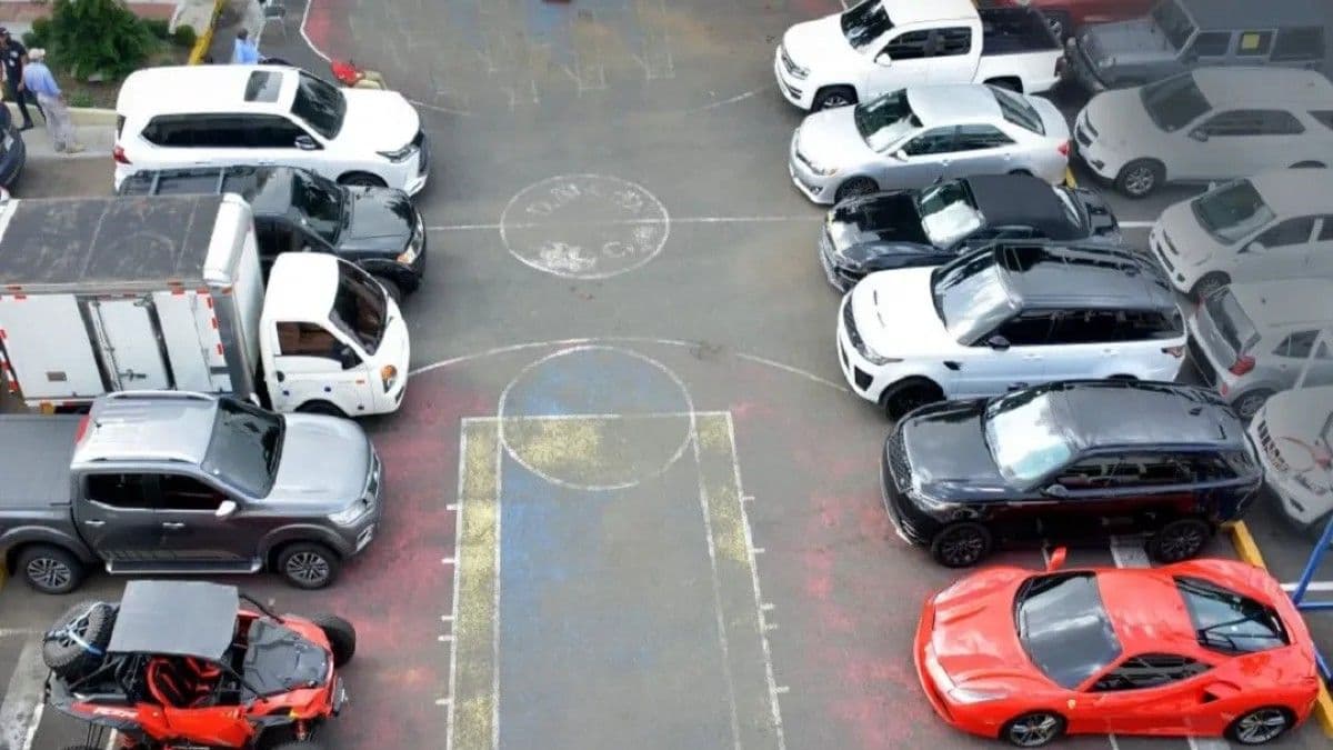 Taxistas dominicanos prefieren plataformas tradicionales por estabilidad económica