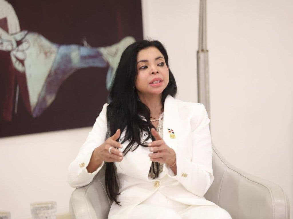 Yeni Berenice Reynoso impulsa ley para proteger a víctimas y testigos