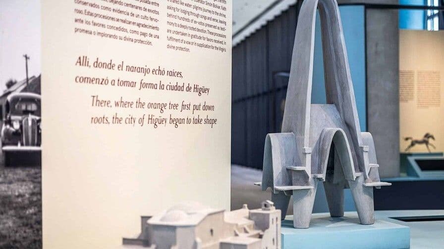 Inauguración del Centro Cultural Rainieri en Punta Cana