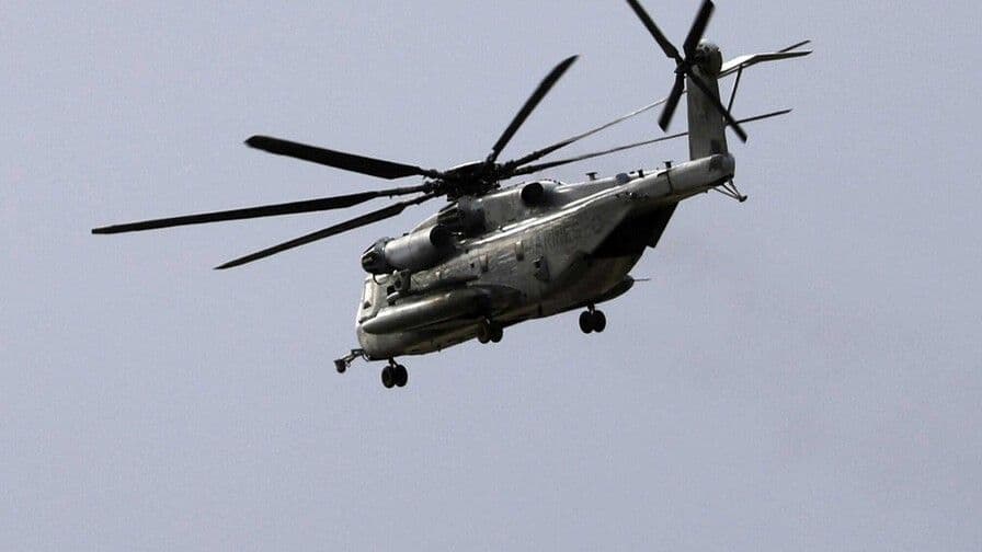 Llegan helicópteros de la Fuerza Aérea Salvadoreña a República Dominicana