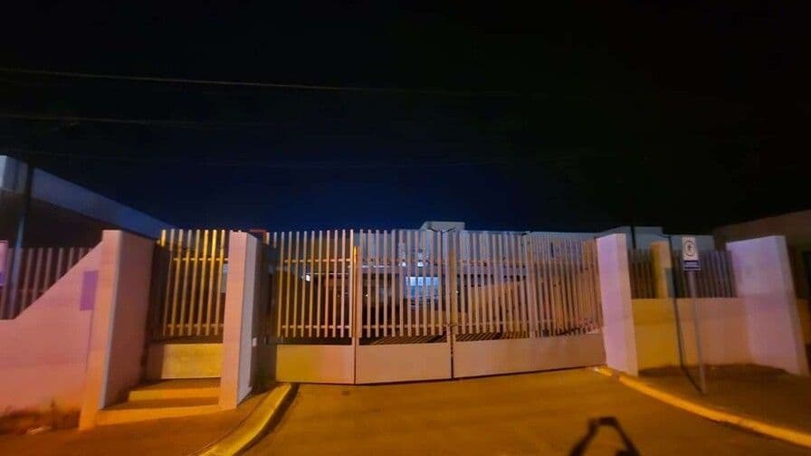 Apagón de 9 horas afecta operaciones del Hospital Ramón Matías Mella