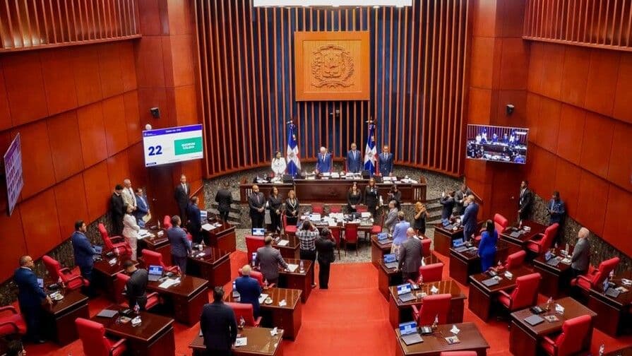 Senado aprueba en primera lectura proyecto de ley para crear tribunales administrativos
