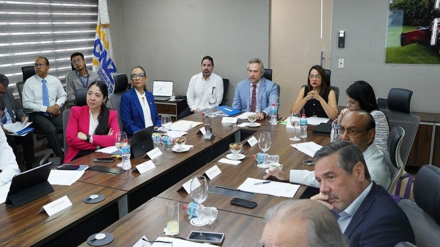 Aprobación de nuevas empresas de zonas francas en República Dominicana