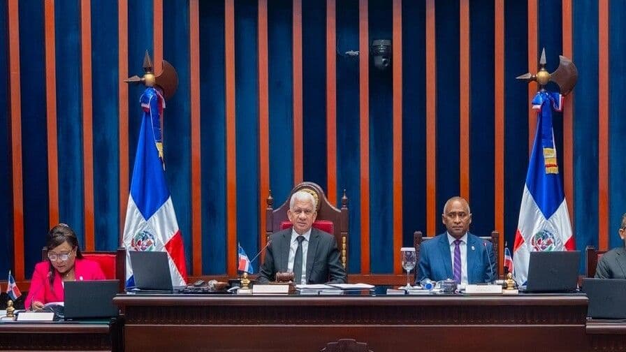 Senado aprueba diferir aplicación del Código Penal a empresas hasta 2028