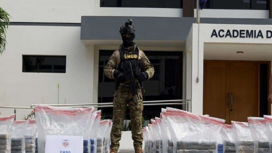 Ministerio Público acusa a red criminal de tráfico de cocaína y lavado de activos