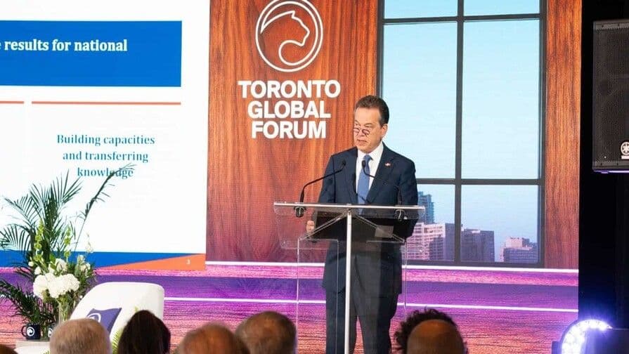 Bisonó busca fortalecer lazos económicos con Canadá en tecnología y energías limpias