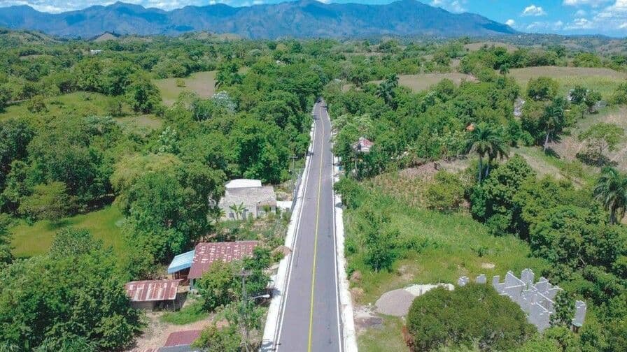 Abinader inaugura el Sistema 9-1-1 y obras viales en el Cibao
