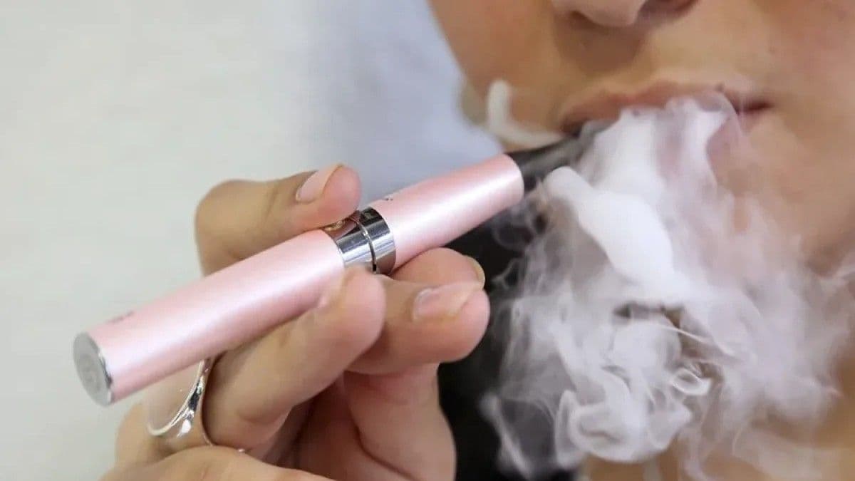 California avanza hacia la prohibición de cigarrillos electrónicos desechables