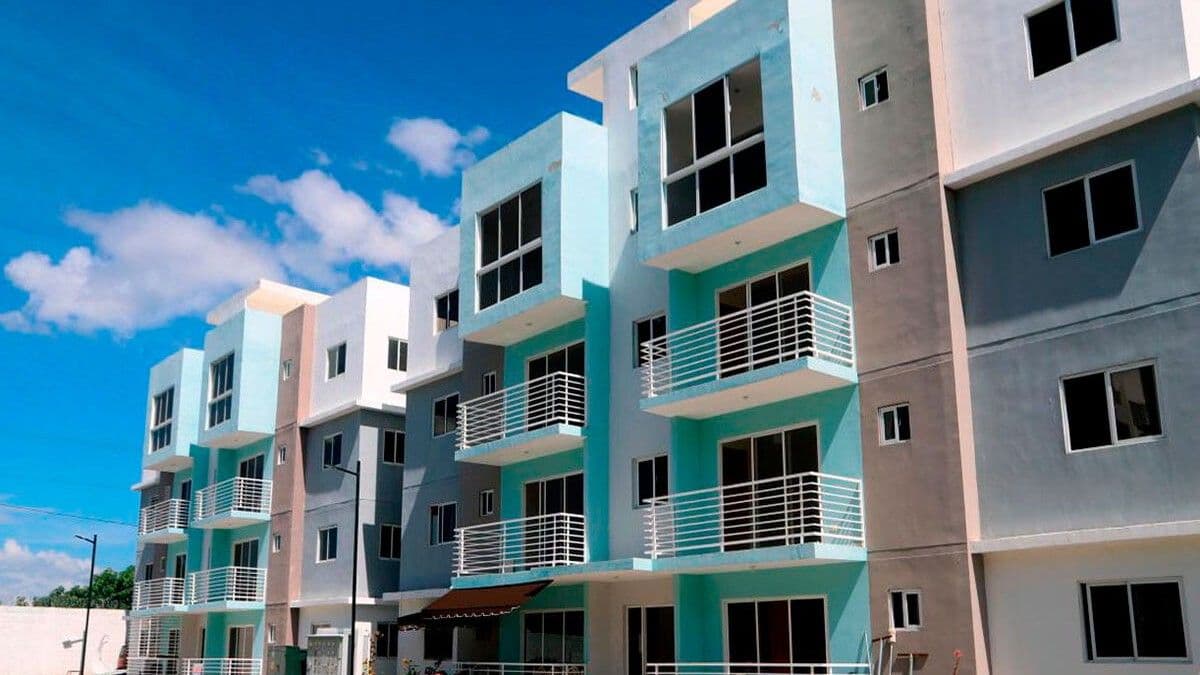 ACOPROVI advierte que ajuste salarial incrementará costos de viviendas