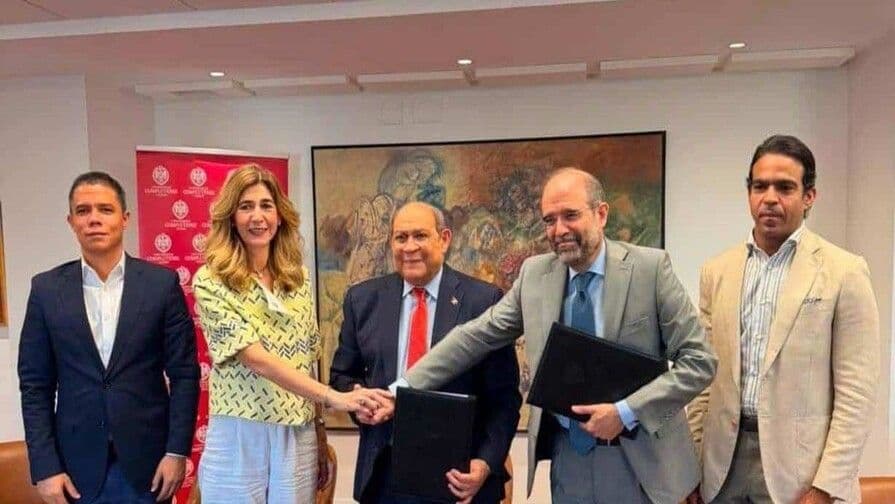 España y República Dominicana facilitan homologación de títulos académicos