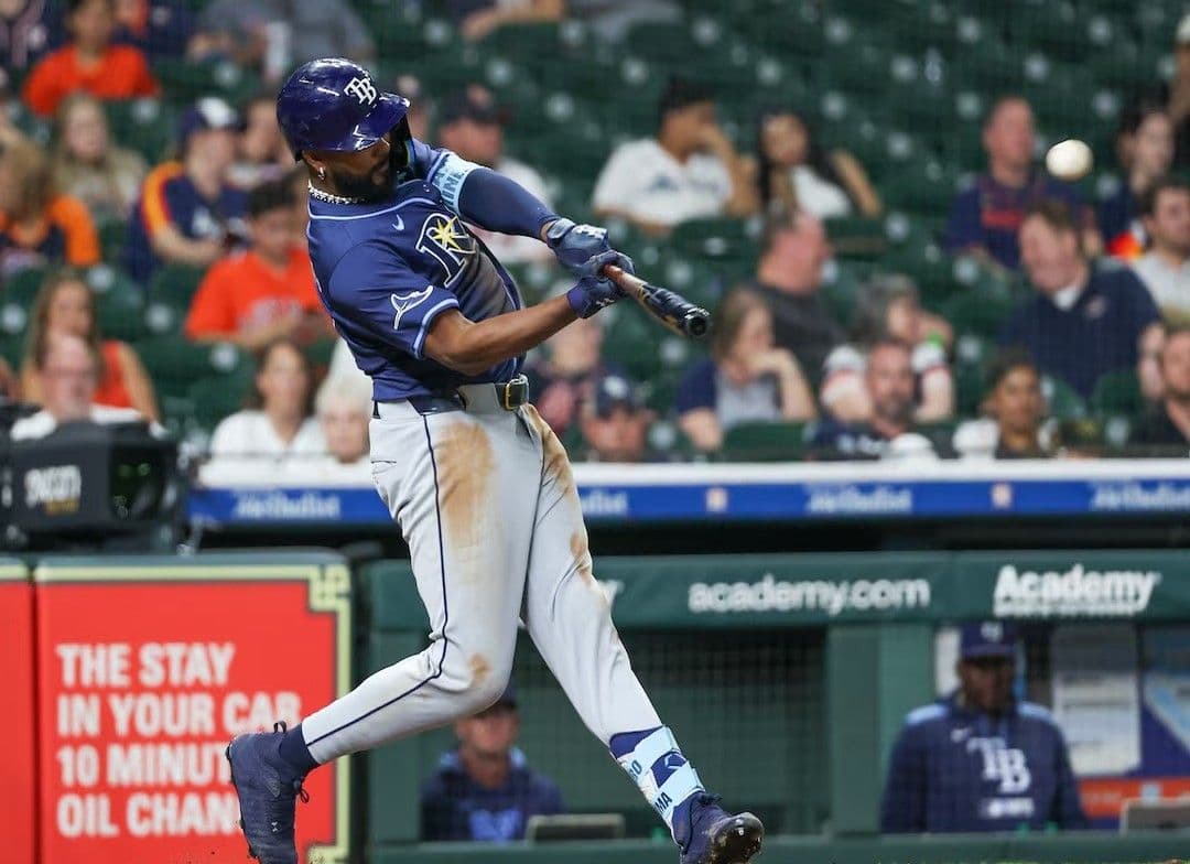 Vladimir Guerrero Jr. busca su primer jonrón en Toronto