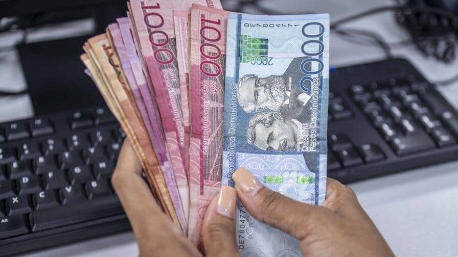 Gobierno dominicano presenta plan de ajuste fiscal para enfrentar crisis económica