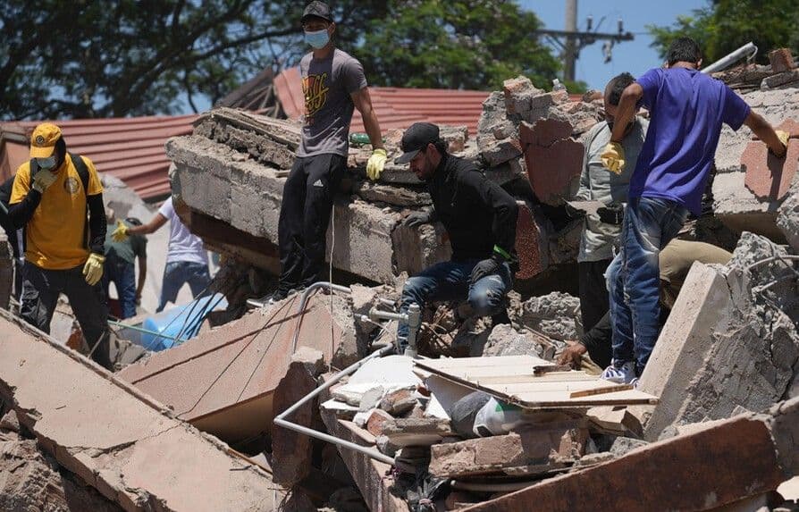 Terremoto en Colombia causa muertes y colapso de edificios