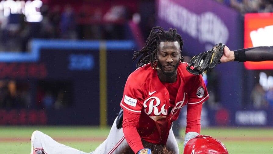 Elly De La Cruz alcanza el hito del 30-30 en la MLB