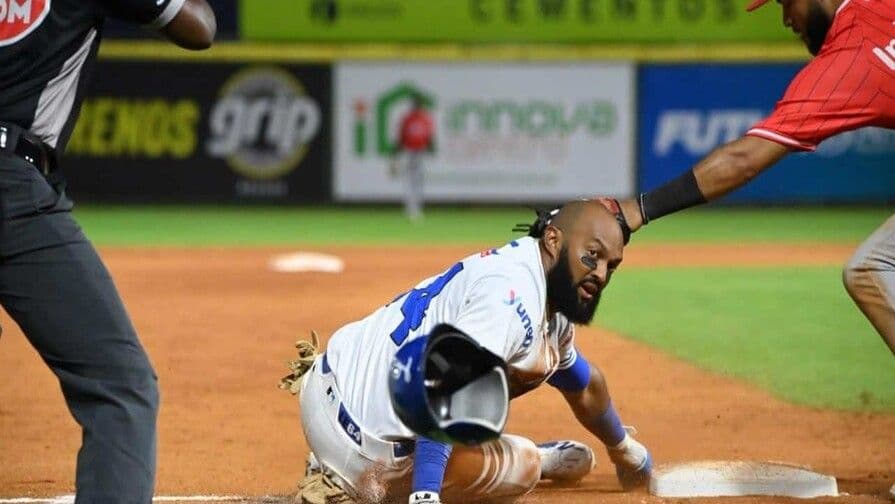 Emilio Bonifacio establece récord en victoria del Licey sobre el Escogido