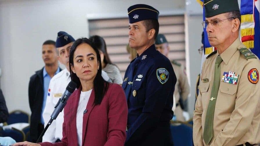 Investigación por desaparición de droga en Haina involucra a generales de la Policía