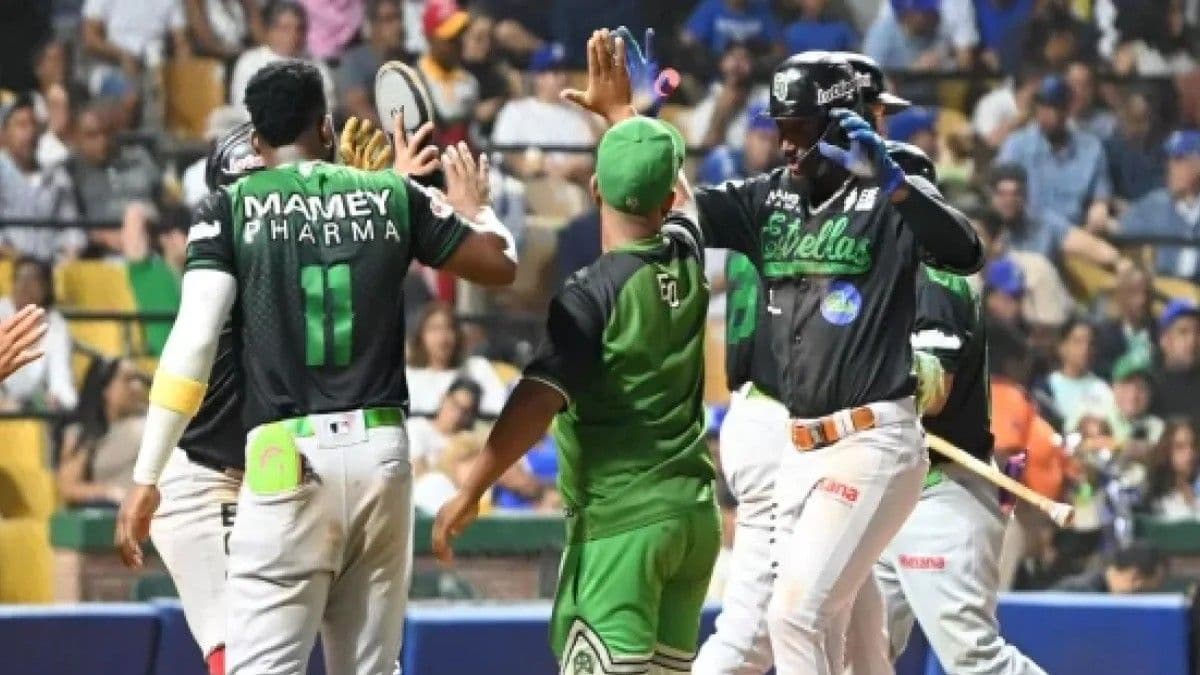 Estrellas inician prácticas el 14 de septiembre para la Liga de Béisbol