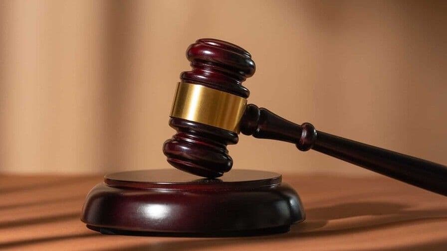Imponen medidas de coerción a tres mujeres por tráfico de menores
