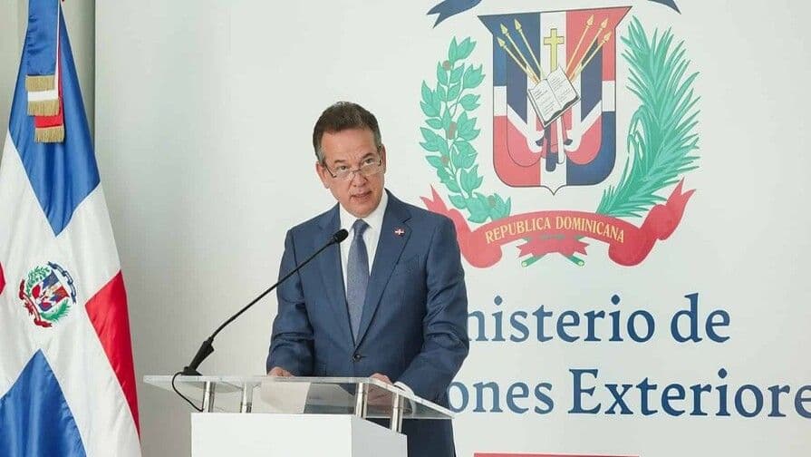 Cancillería dominicana identifica más de 30 nacionales en conflicto Rusia-Ucrania
