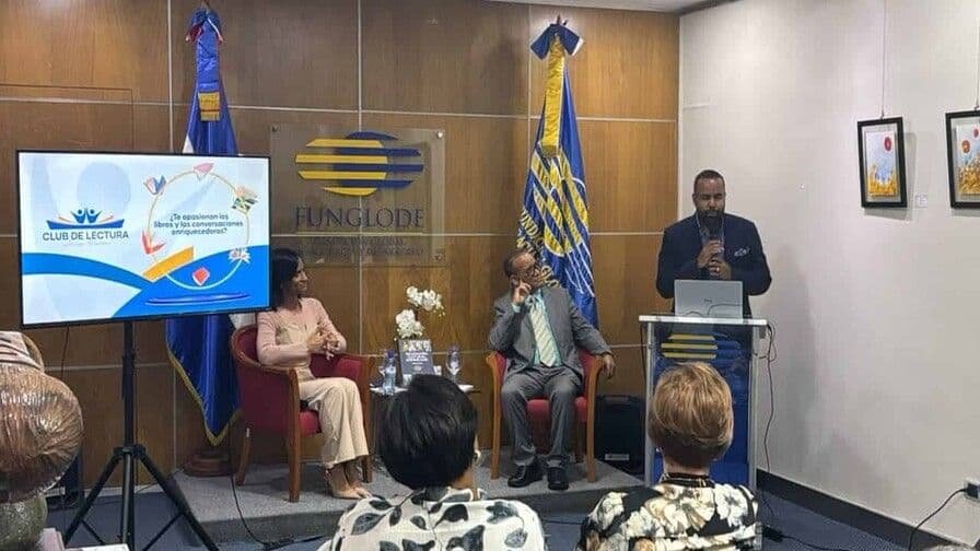 Funglode inaugura Club de Lectura en honor a Jimmy Sierra