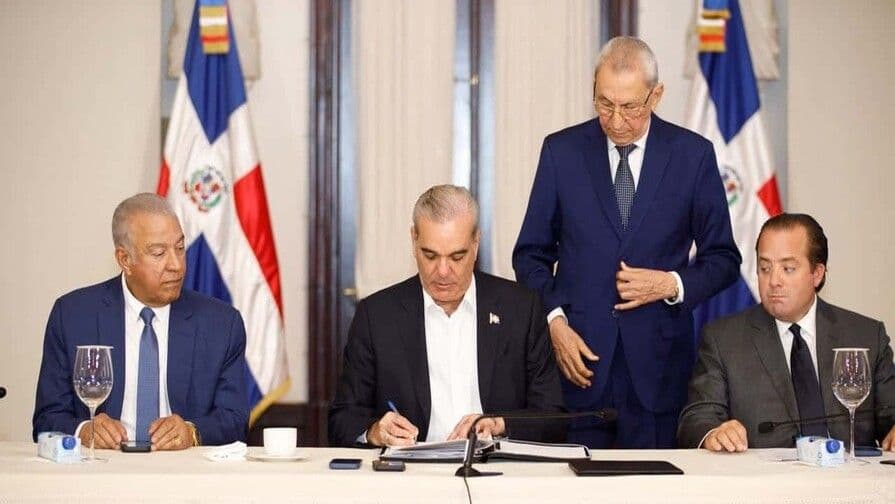 Gobierno inicia titulación de terrenos en parques nacionales