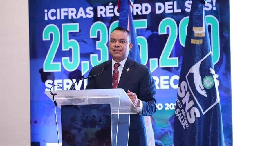 Hospitales públicos recibirán tarifas equivalentes a clínicas privadas por servicios de Senasa