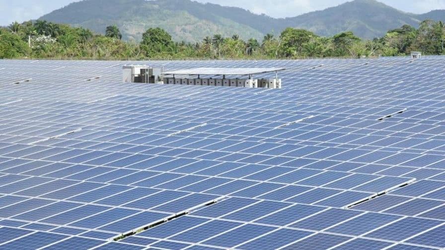 Aumento de parques solares con baterías en República Dominicana