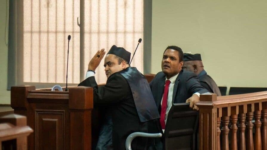 Corte revoca libertad condicional a Donni Santana por error judicial