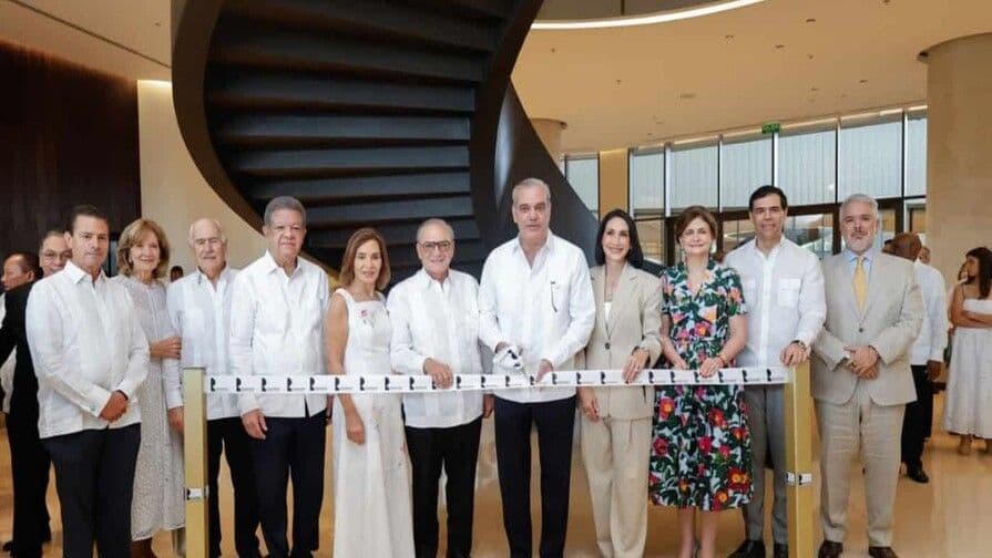Inauguran el Centro Cultural Rainieri en Punta Cana