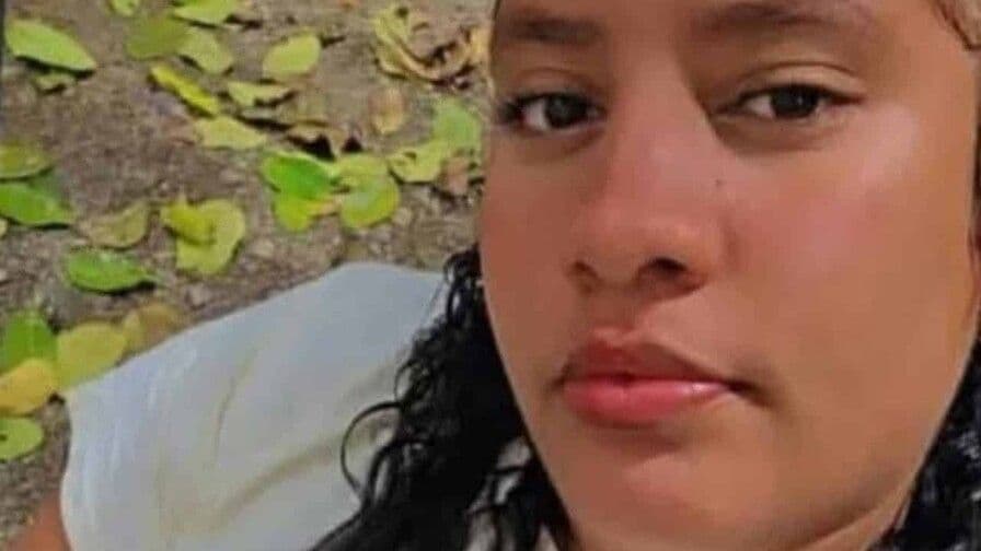 Joven fallece electrocutada y su esposo resulta herido en Sabana del Puerto
